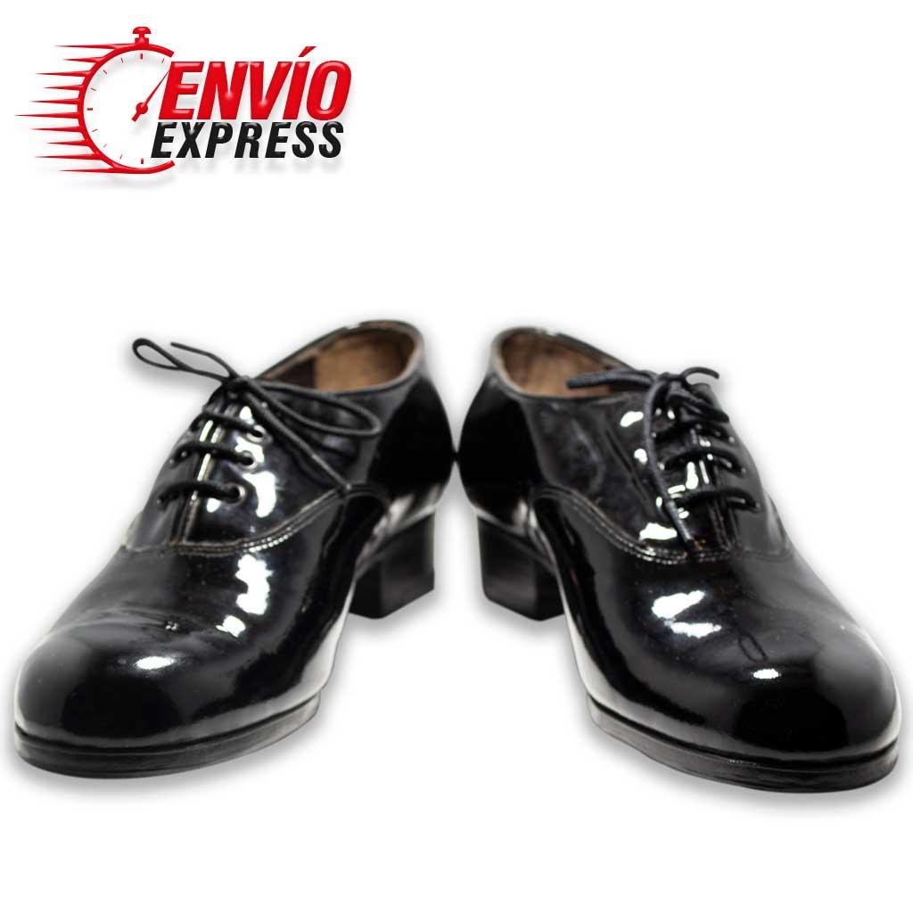 Calzado Flamenco Chapín Hombre Charol Negro sin clavos, vista principal